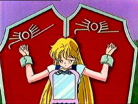 Mina es v�ctima del Trio Amazonas